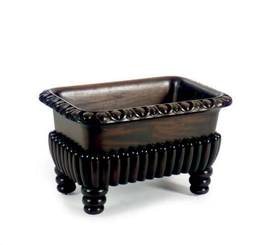 A VICTORIAN MAHOGANY JARDINIERE,