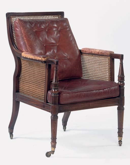 A REGENCY MAHOGANY BERGERE