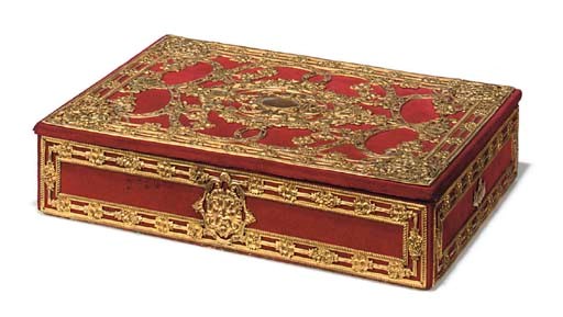 AN AMERICAN ORMOLU-MOUNTED, RED VELVET AND CHROME HUMIDOR