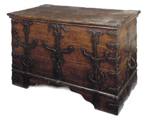 A SOUTH GERMAN OR ALPINE METAL-BOUND PINE CHEST