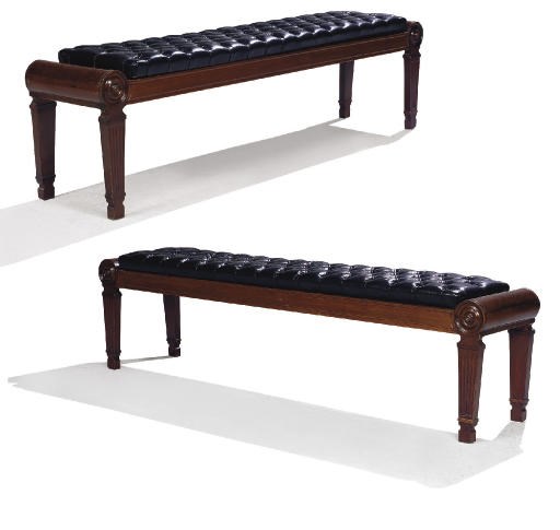 PAIRE DE BANQUETTES D'EPOQUE GEORGE IV