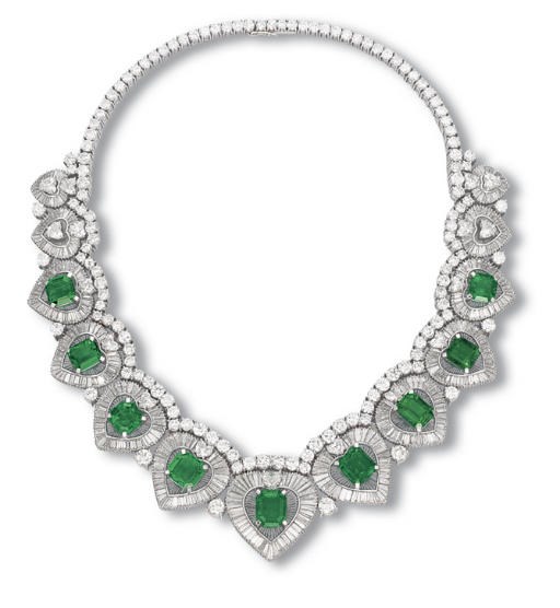 AN EMERALD AND DIAMOND NECKLACE