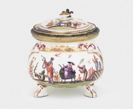 A MEISSEN SILVER-GILT MOUNTED CHINOISERIE CREAM-POT AND COVER