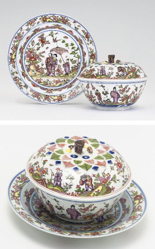 A PAIR OF MEISSEN CIRCULAR BOWLS, COVERS AND STANDS