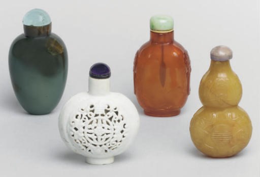 Seven Chinese snuff bottles, 19th/20th Century