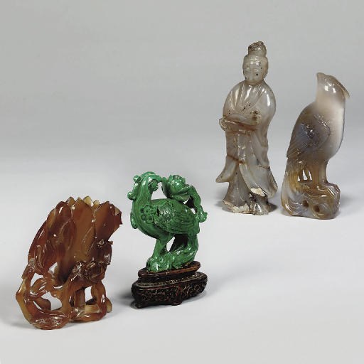 A large group of Chinese hardstone carvings, 19th and 20th centuries