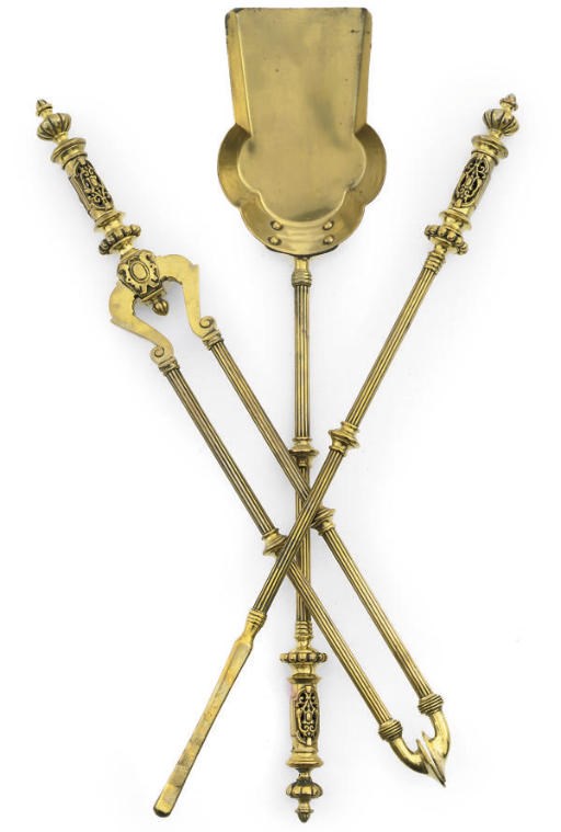 A SET OF VICTORIAN BRASS FIRE TOOLS
