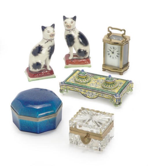 A SEVRES METAL-MOUNTED MOTTLED BLUE GLAZED CERAMIC BOX,