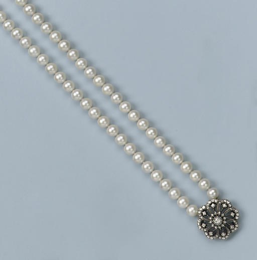 A CULTURED PEARL AND DIAMOND NECKLACE