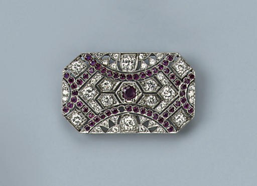 A RUBY AND DIAMOND BROOCH