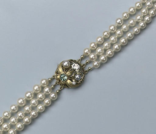 A CULTURED PEARL, ZIRCON AND DIAMOND NECKLACE