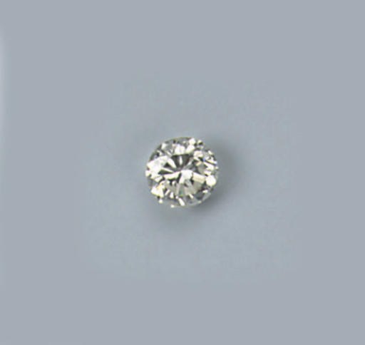 AN UNMOUNTED DIAMOND