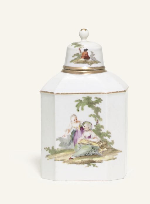A GOTHA TEACADDY AND COVER