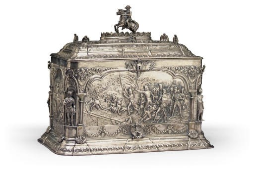 A CONTINENTAL SILVER TABLE CASKET