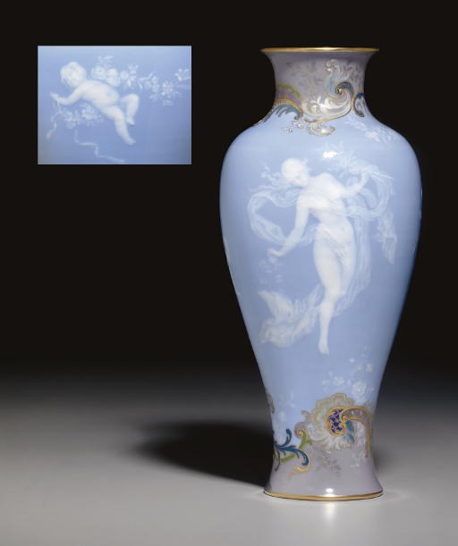 A MEISSEN PATE-SUR-PATE PALE-BLUE AND LAVENDER GROUND VASE