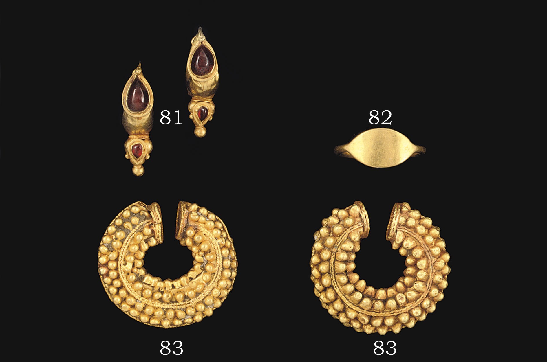 A PAIR OF BACTRIAN GOLD PENANNULAR HAIR OR EARRINGS