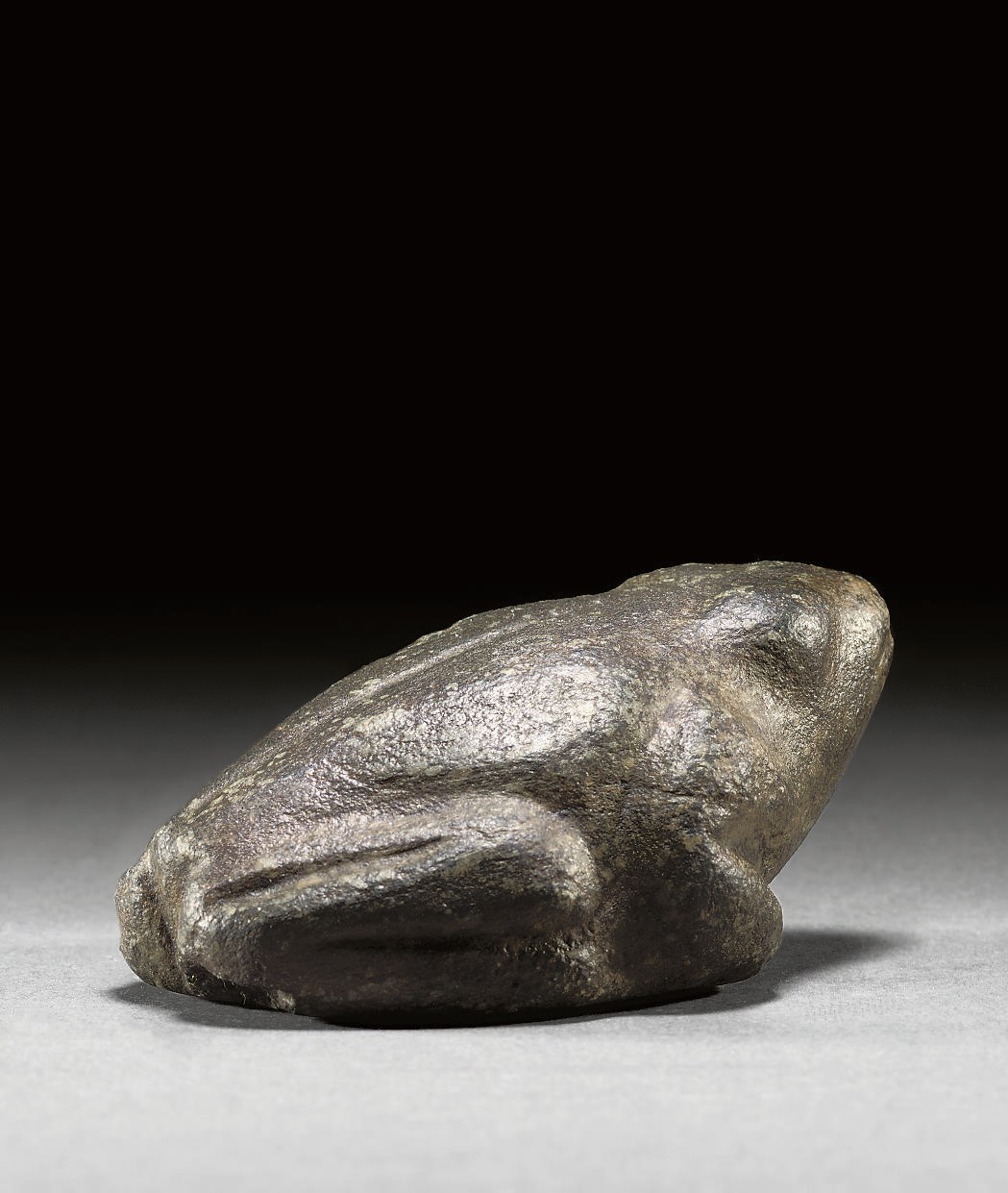 AN EGYPTIAN BLACK STONE FROG