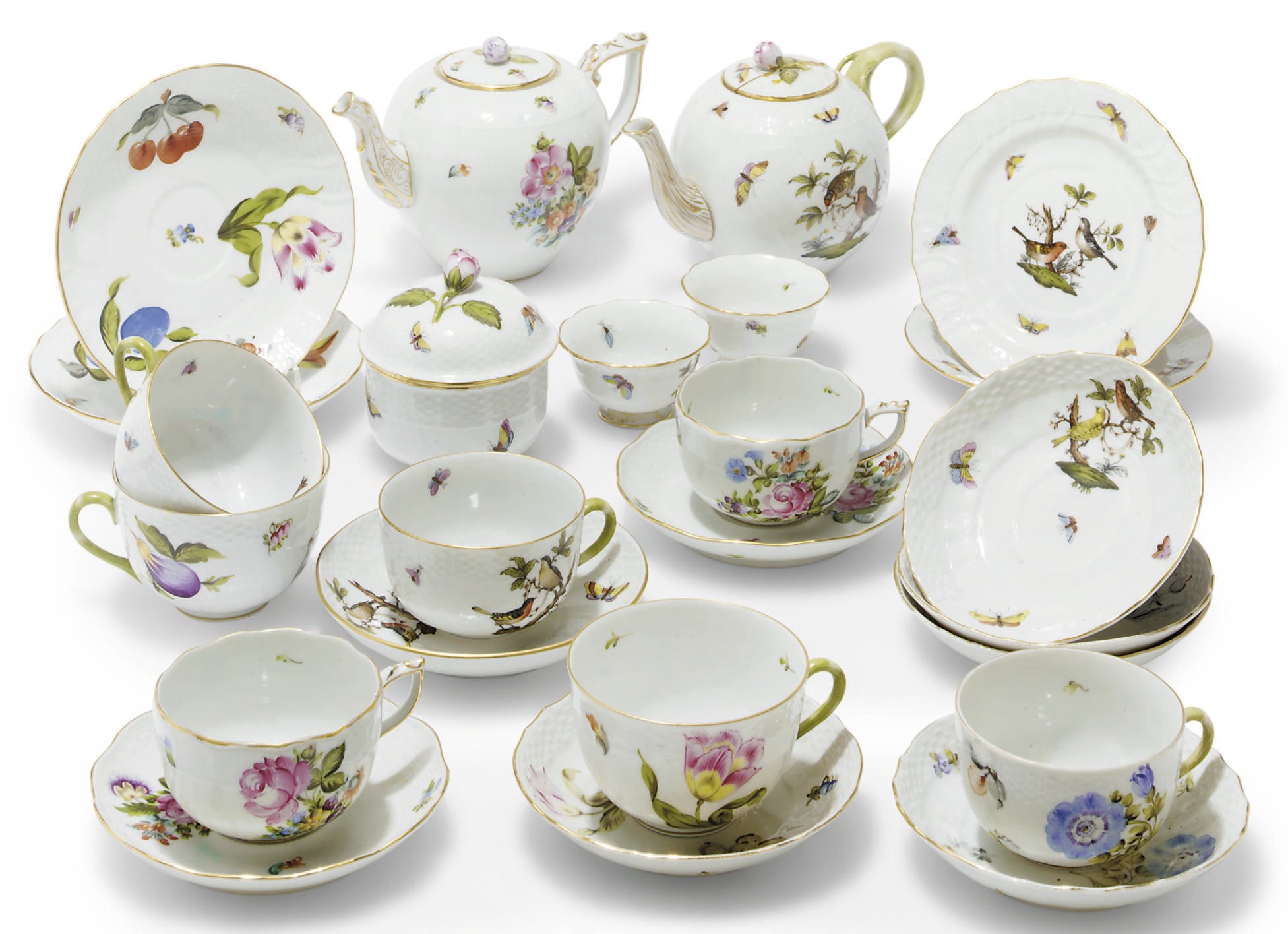 A HEREND COMPOSITE PART TEA SERVICE