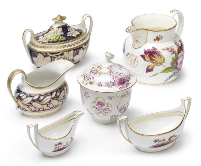 A GROUP OF ENGLISH PORCELAIN TEAWARES
