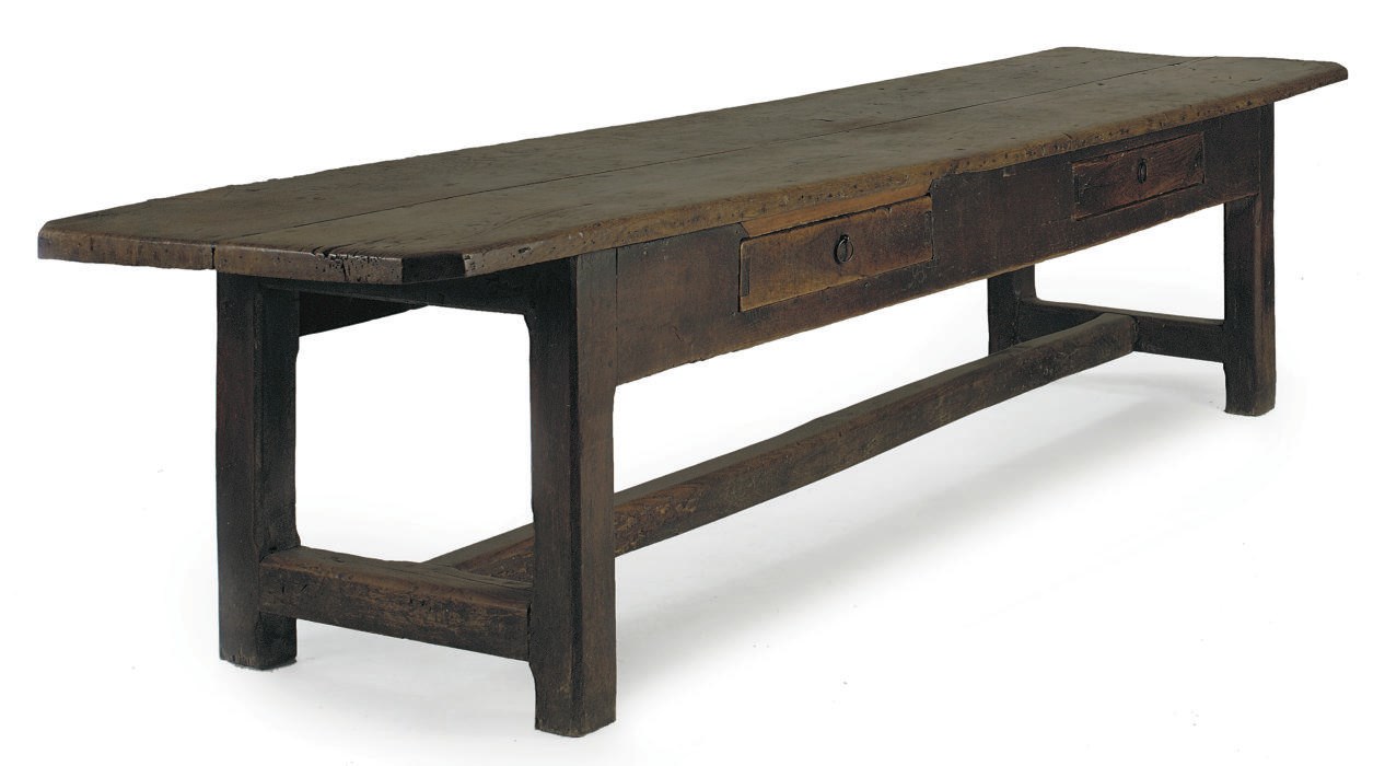 A FRENCH OAK FARMHOUSE TABLE