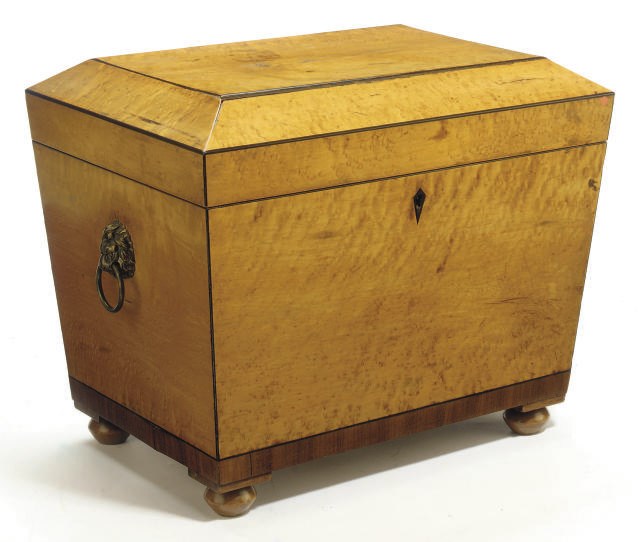 A WILLIAM IV MAPLE CELLARET