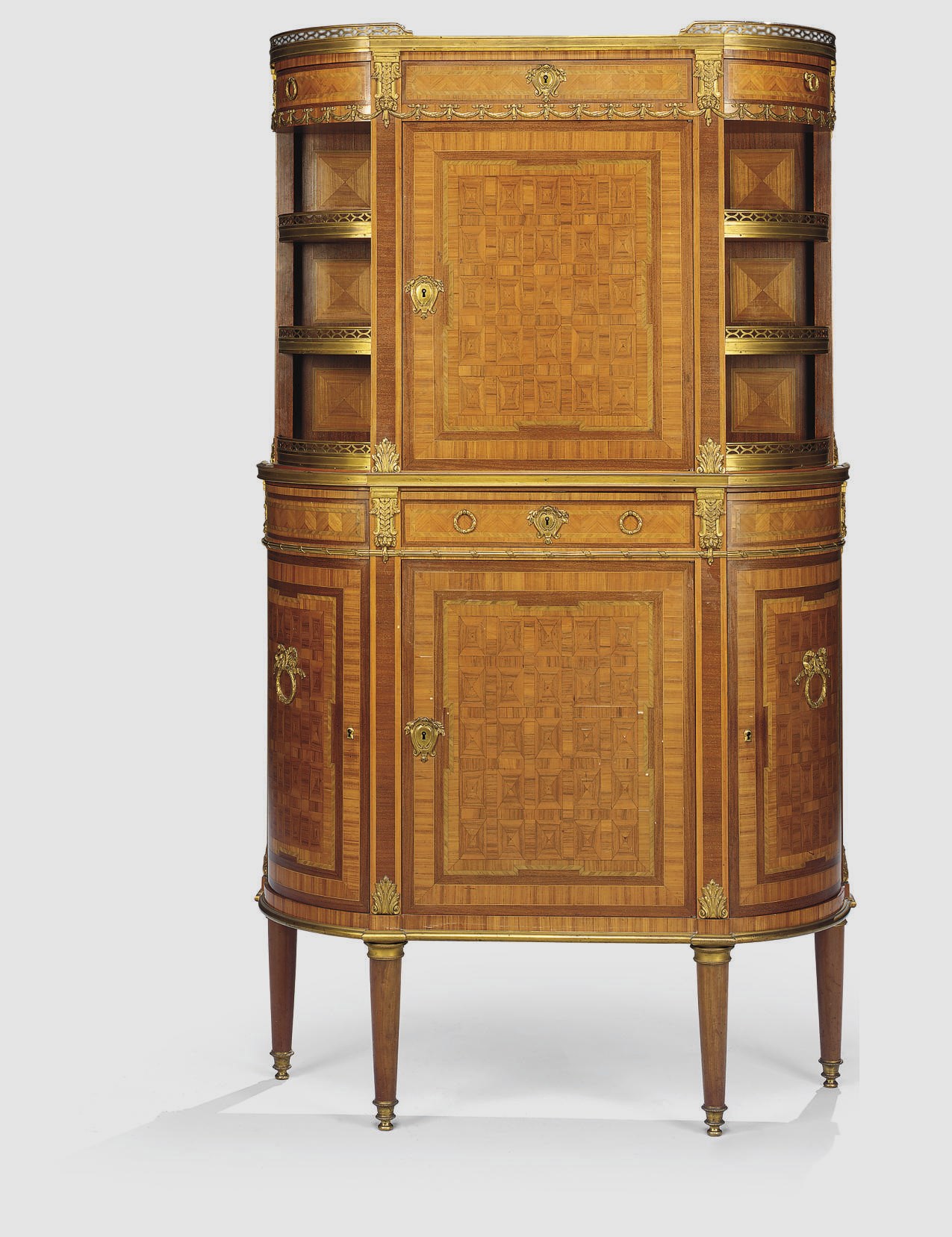 CABINET DE STYLE LOUIS XVI