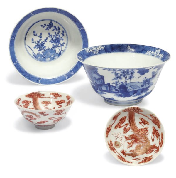 Two Chinese blue and white bowls
