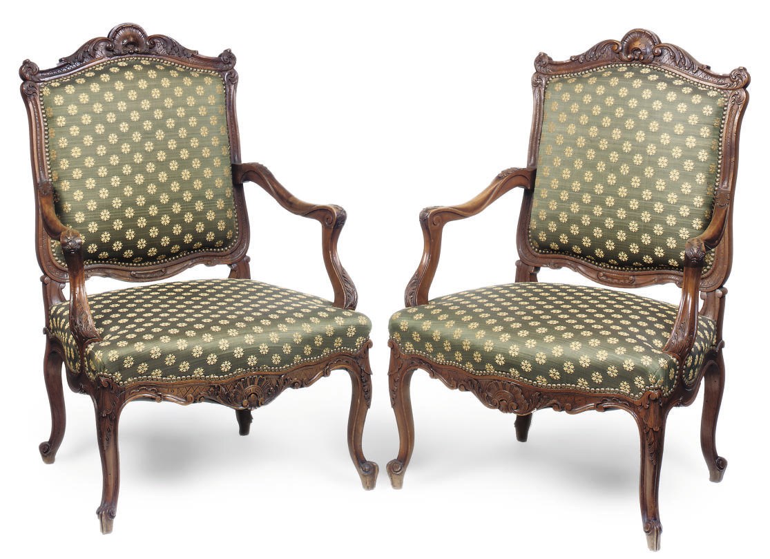 A PAIR OF FRENCH WALNUT FAUTEUILS