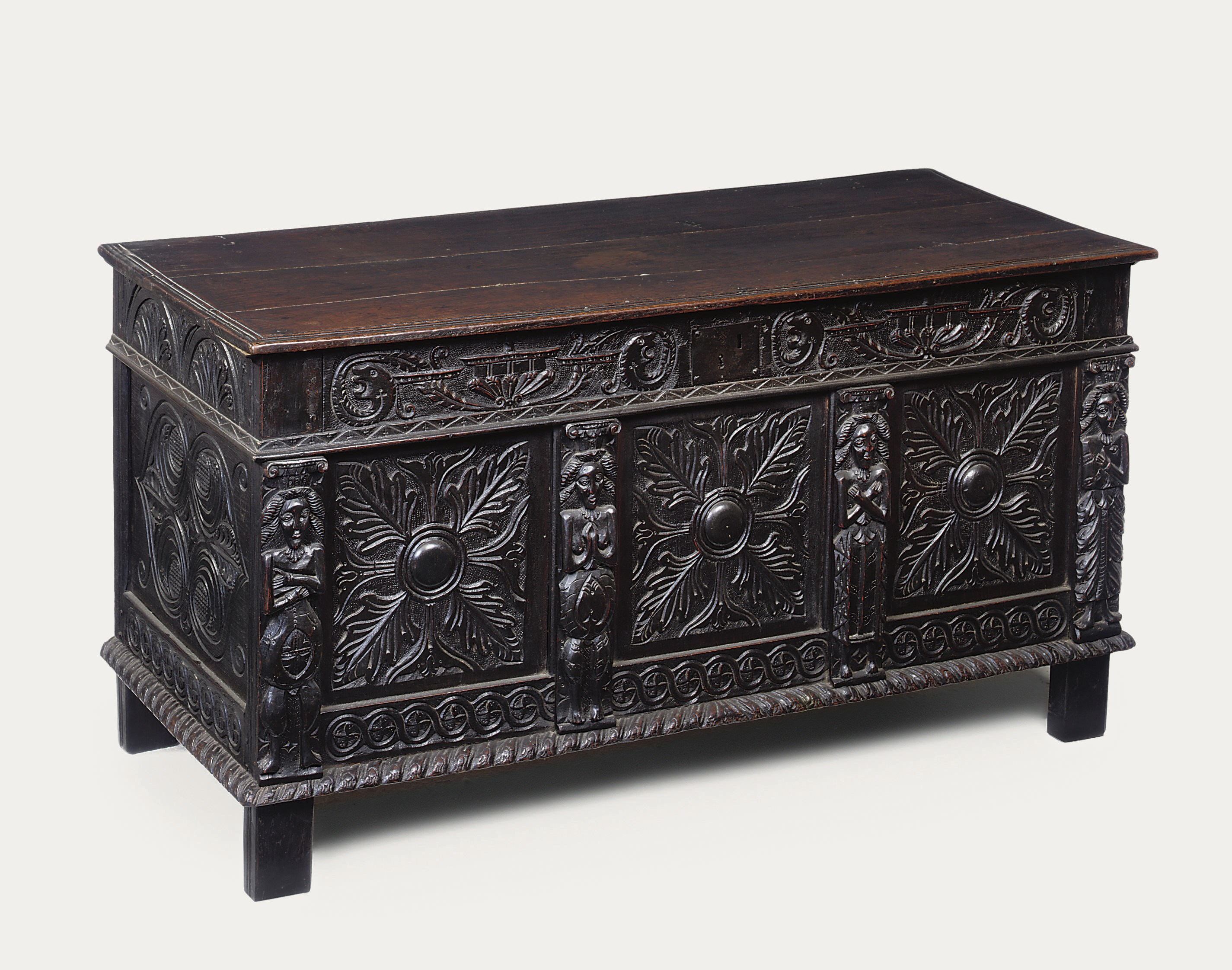 A WEST COUNTRY OAK CHEST
