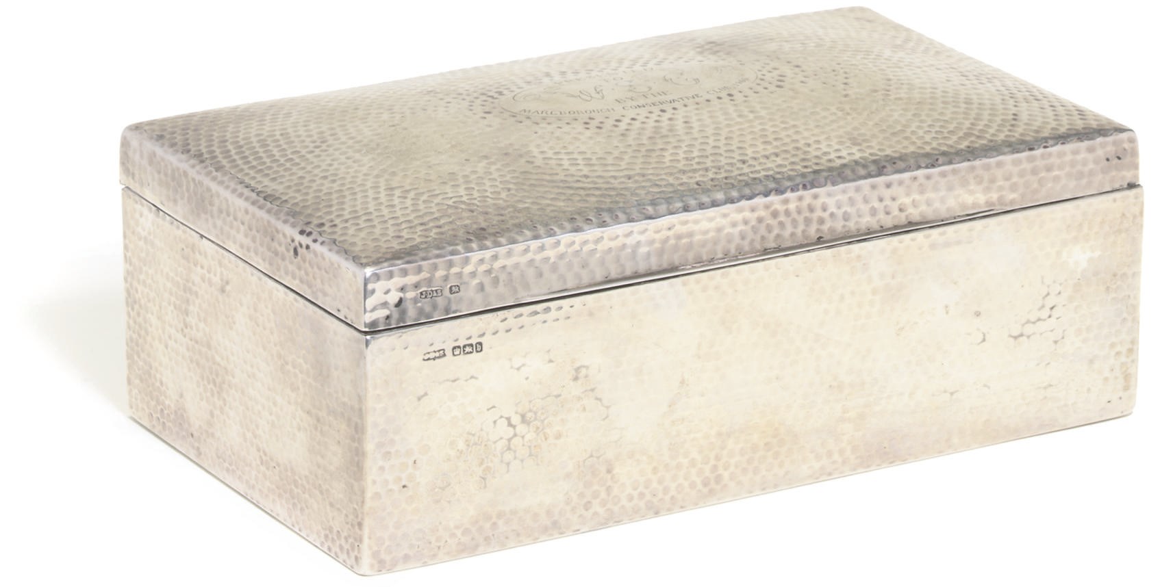 CHURCHILL'S CIGARETTE CASE: a hinged, wood-lined silver case (wooden base) by James Dixon & Son of Sheffield, hallmarked 1900, 207 x 117mm, with grooves for three partitions (lacks partitions). Engraved on the lid: 'PRESENTED TO W.S.C. BY THE MARLBOROUGH CONSERVATIVE CLUB 1900'. Provenance: the Oldham Habitation of the Primrose League (handwritten note).