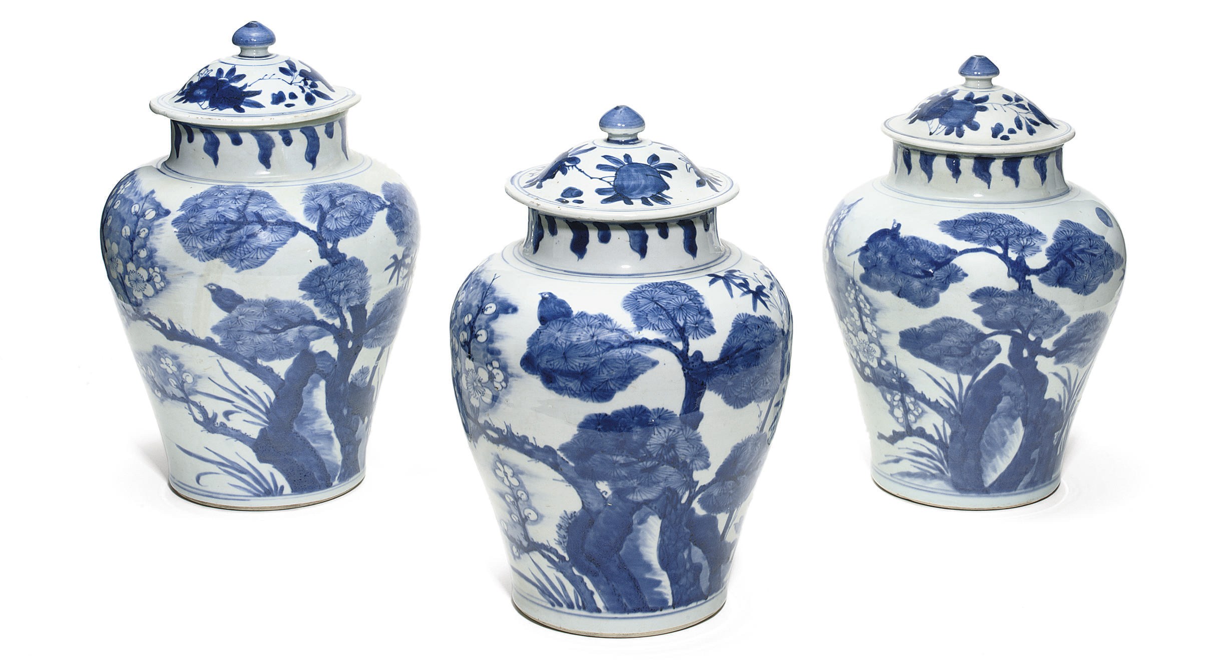 THREE CHINESE BALUSTER BLUE AND WHITE VASES AND THREE COVERS