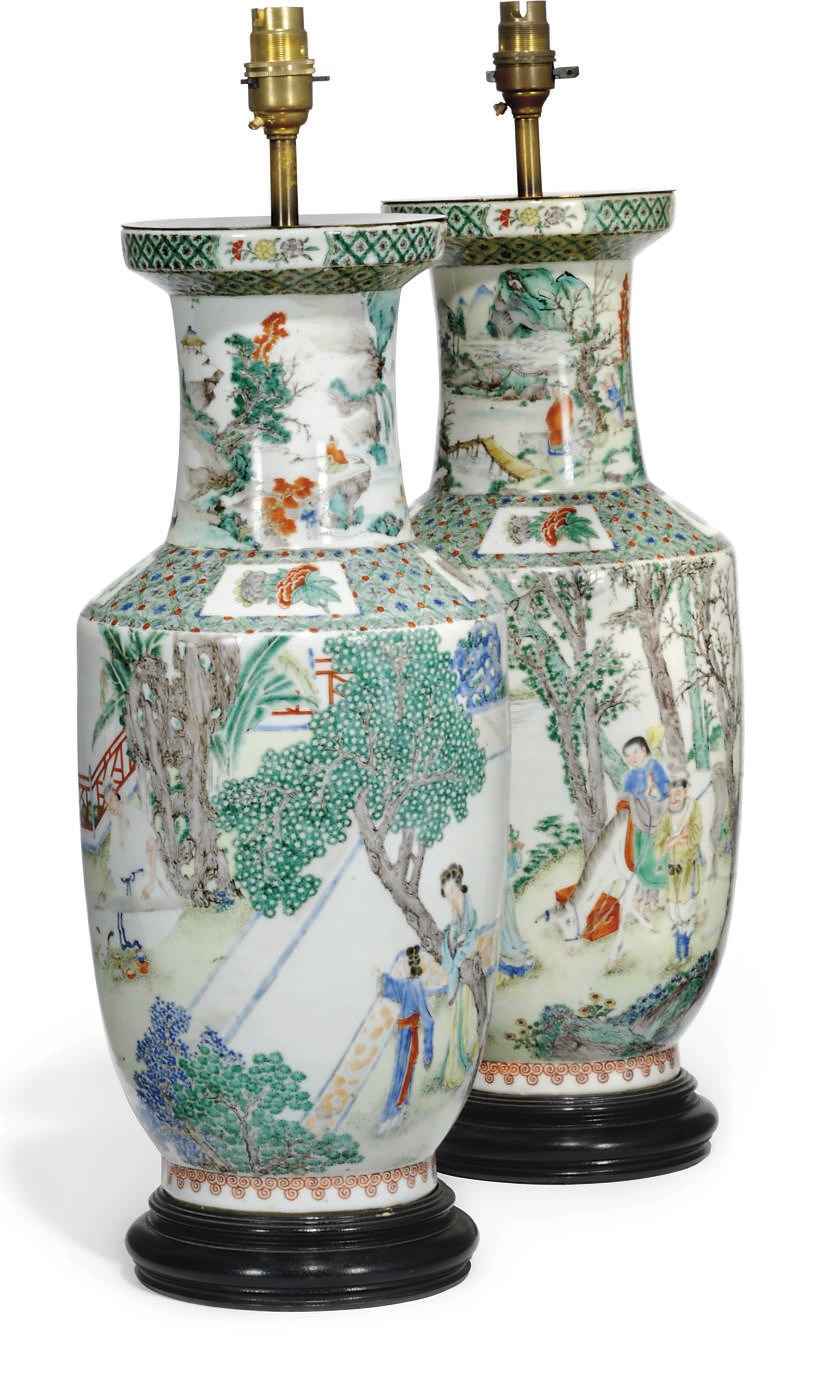 A PAIR OF CHINESE FAMILLE VERTE BALUSTER VASES