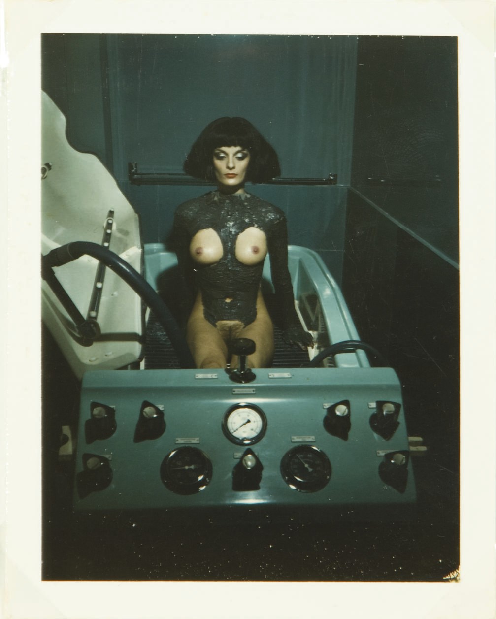 HELMUT NEWTON (1920-2004)