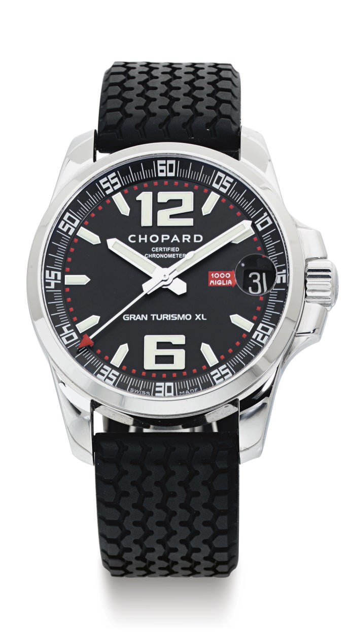 CHOPARD.  A STAINLESS STEEL AUTOMATIC WRISTWATCH WITH DATE, CENTER SECONDS AND BRACELET