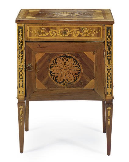 AN ITALIAN WALNUT AND FRUITWOOD FLORAL MARQUETRY SIDE CABINET,