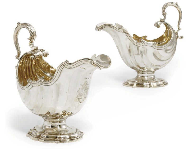 A PAIR OF VICTORIAN SILVER SAUCEBOATS