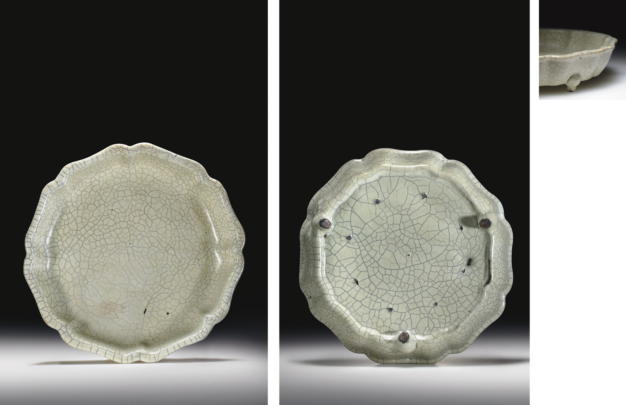 A RARE AND LARGE LOBED OCTAGONAL GE-TYPE TRIPOD BOWL