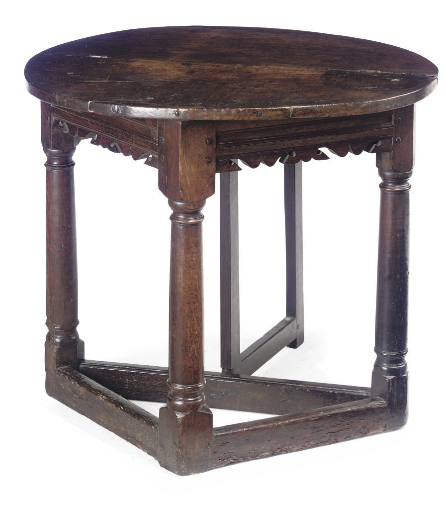 A CHARLES I OAK CREDENCE TABLE