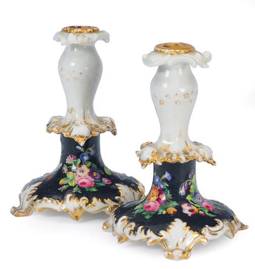 A PAIR OF JACOB PETIT-STYLE PORCELAIN BLACK-GROUND CANDLESTICKS,