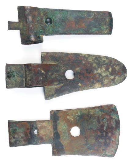THREE CHINESE BRONZE IMPLEMENTS,