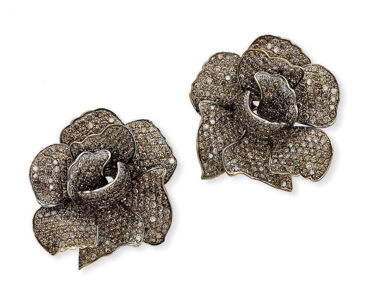 A PAIR OF DIAMOND AND COLOURED DIAMOND FLOWER EAR CLIPS