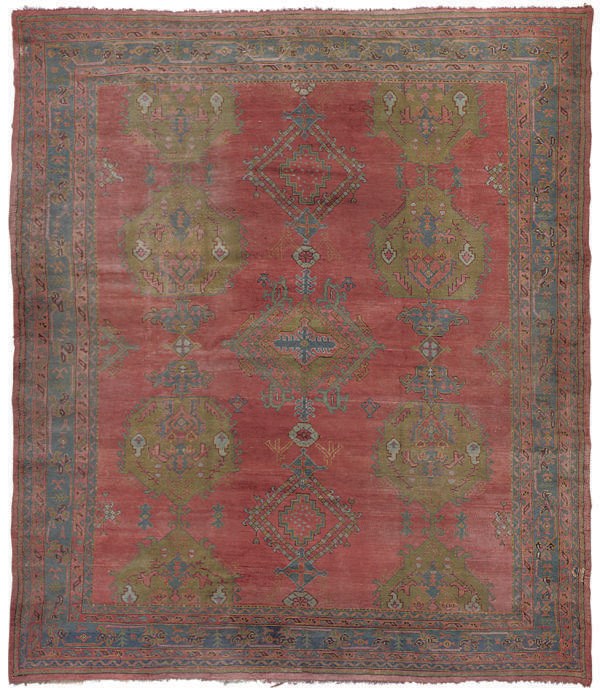 A Ushak carpet