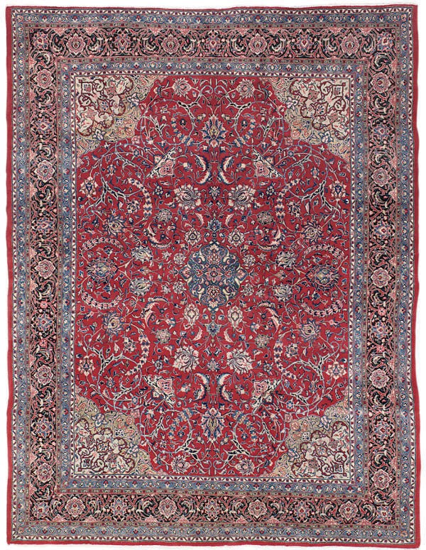 A Sarouk carpet