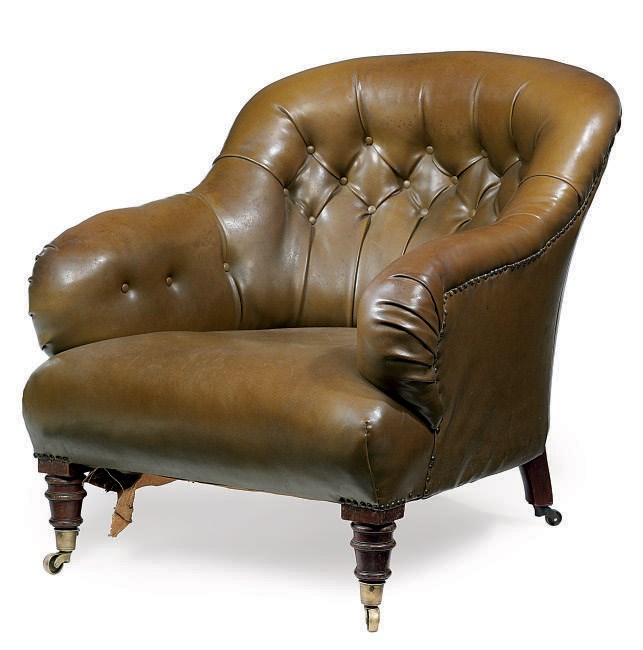 A VICTORIAN MAHOGANY EASY ARMCHAIR