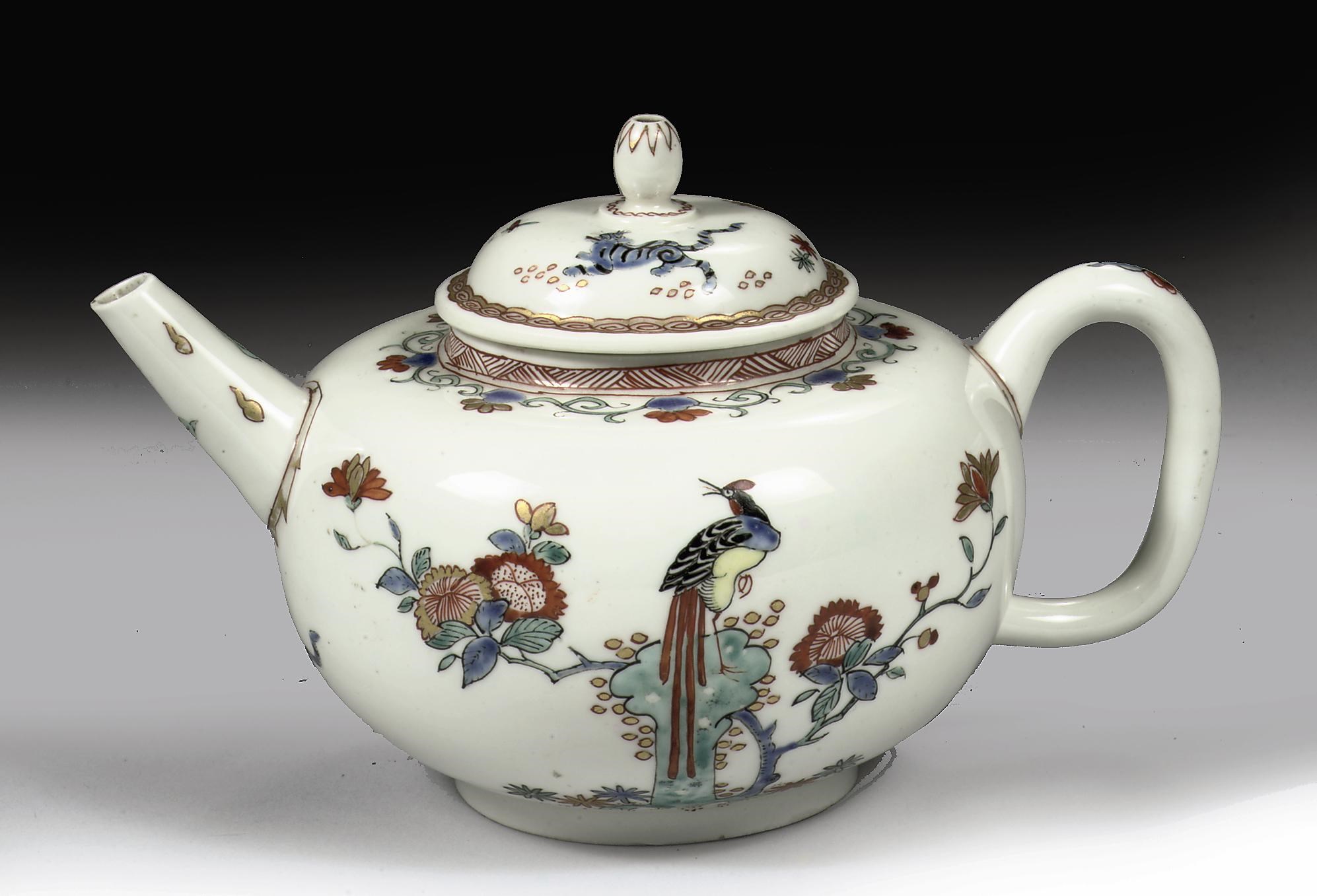 A Chantilly Kakiemon depressed globular teapot and cover