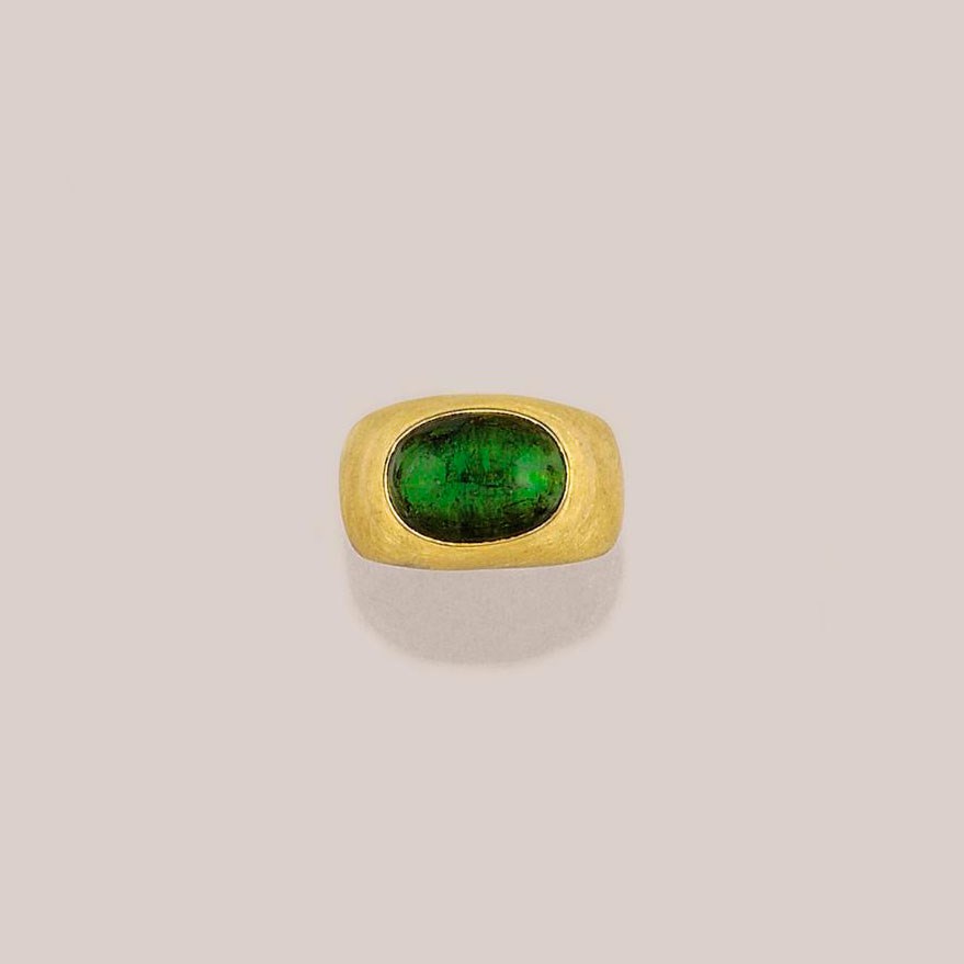 A single-stone tourmaline ring