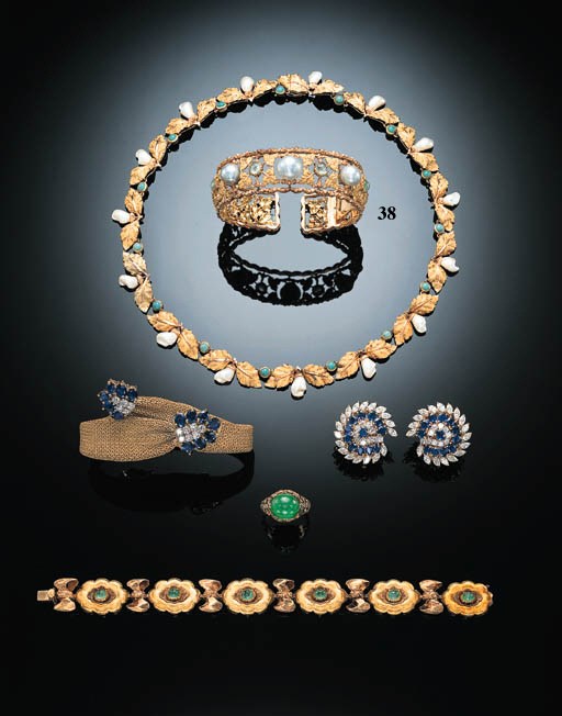 A CULTURED PEARL, GREEN BERYL AND TWO-COLOURED 18K GOLD BANGLE, BY MARIO BUCCELLATI