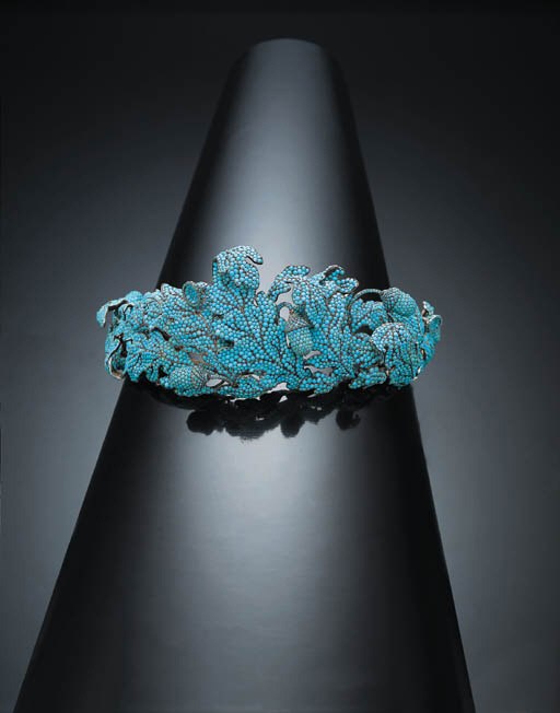 AN UNUSUAL ANTIQUE TURQUOISE DIADEM
