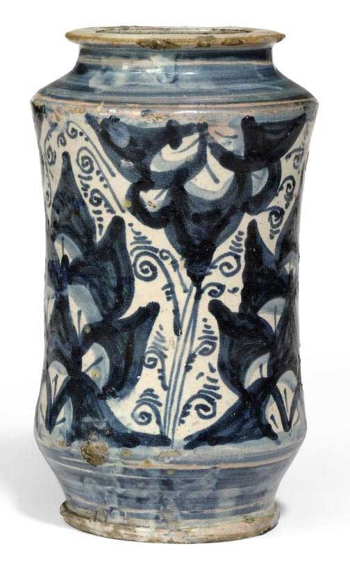 A SOUTHERN ITALIAN MAIOLICA ALBARELLO