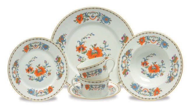 A FRENCH PORCELAIN PART TABLE SERVICE,